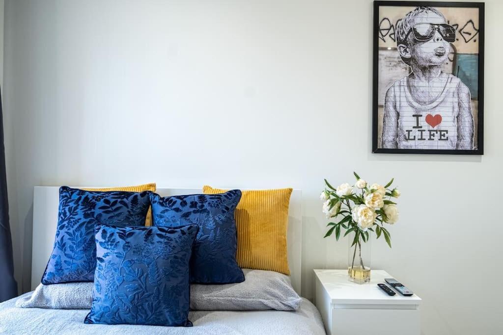Luxury Penthouse In Canary Wharf - 3 Bedroom / 2 Bathroom Apartamento *