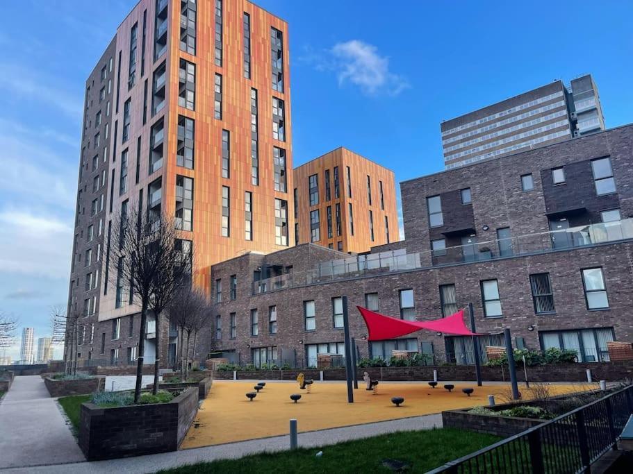 Apartamento Luxury Penthouse In Canary Wharf - 3 Bedroom / 2 Bathroom *