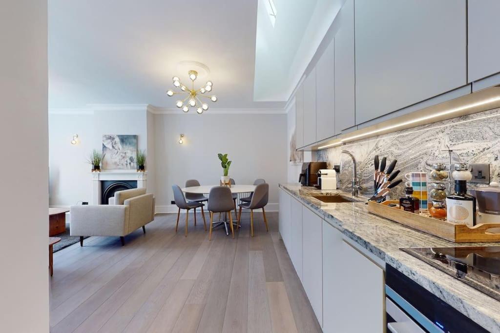 Apartment Amazing Newly Refurbished Mews House In W1