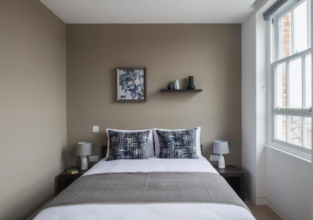 Apartment Wells Court By Aeria
