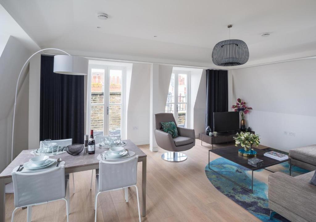 Apartment Wells Court By Aeria