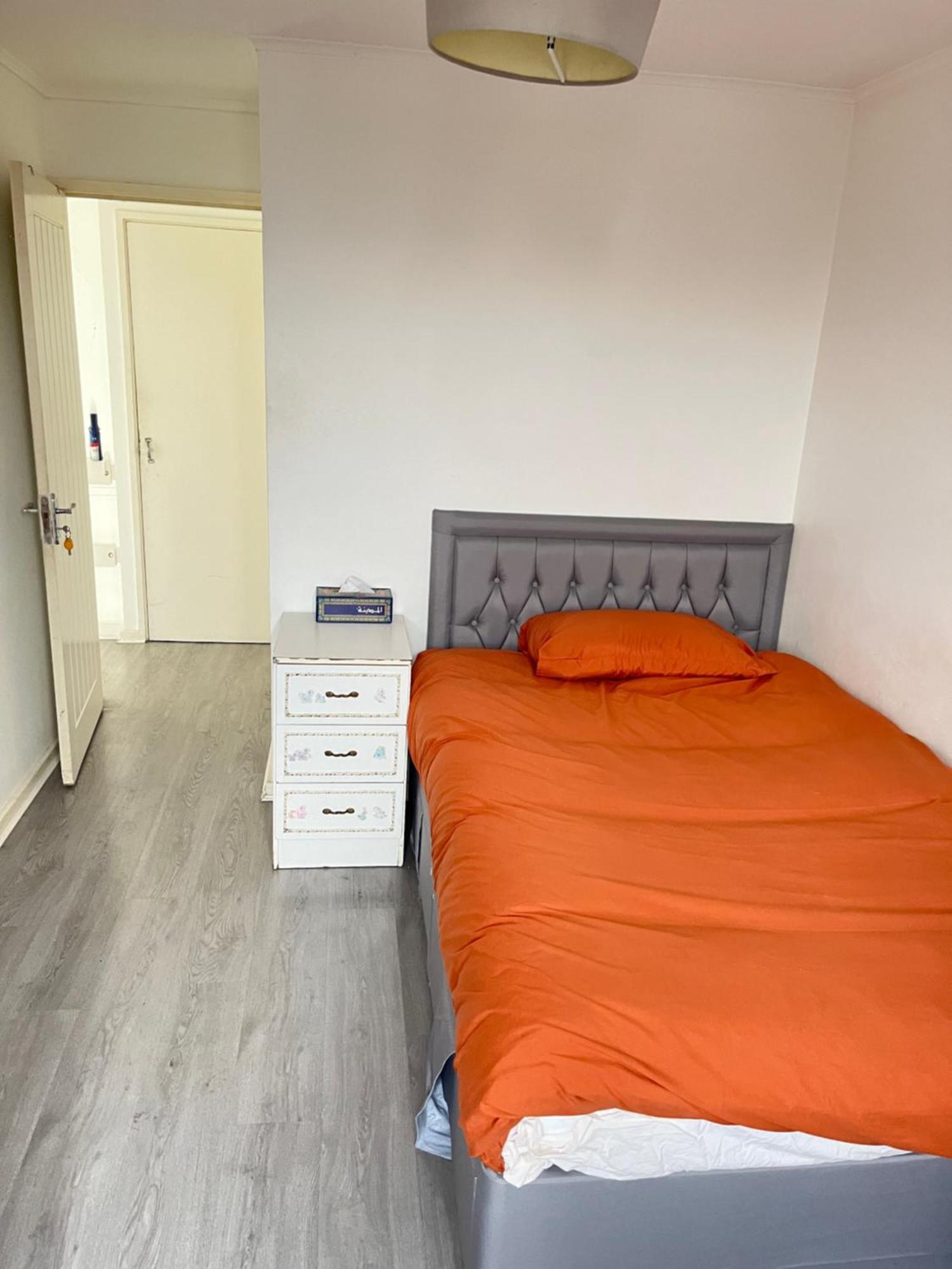 Homestay For Rent In Brixton