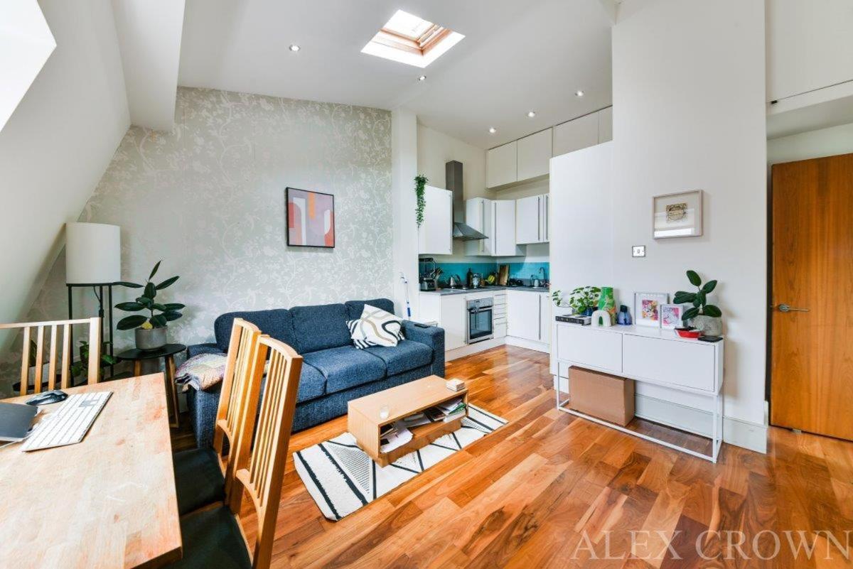Apartment Cosy Caledonian Road Apartment, Nearby Tube And Restaurants *
