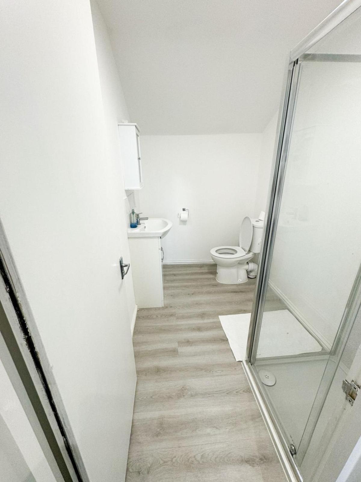 Apartment Flat C Earlsfield