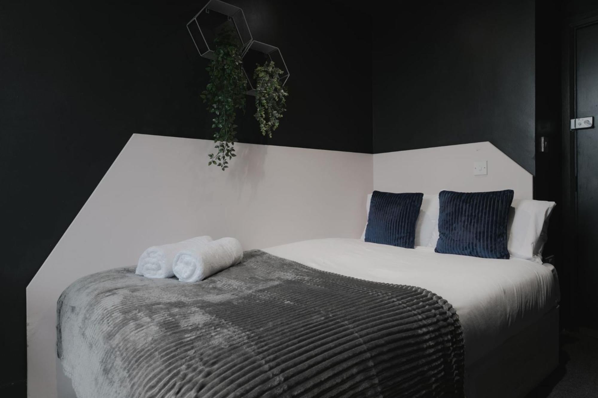 Amsterdam Hotel