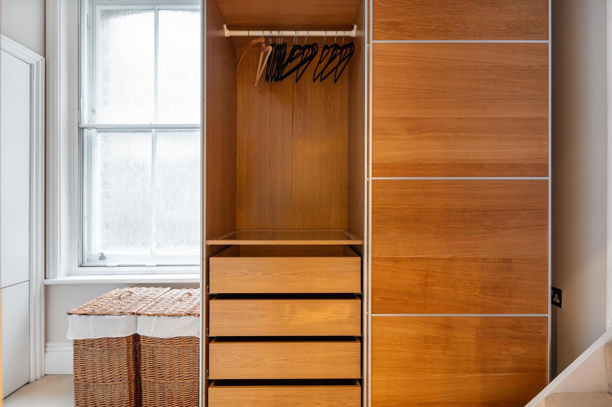 Stylish Hampstead Flat With Character And Charm * London