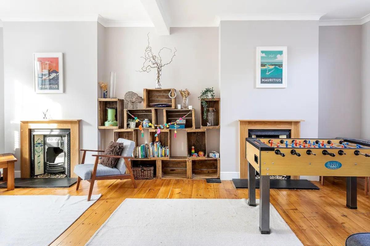Pass The Keys Spacious Camberwell House 30min Bus Vakantiehuis