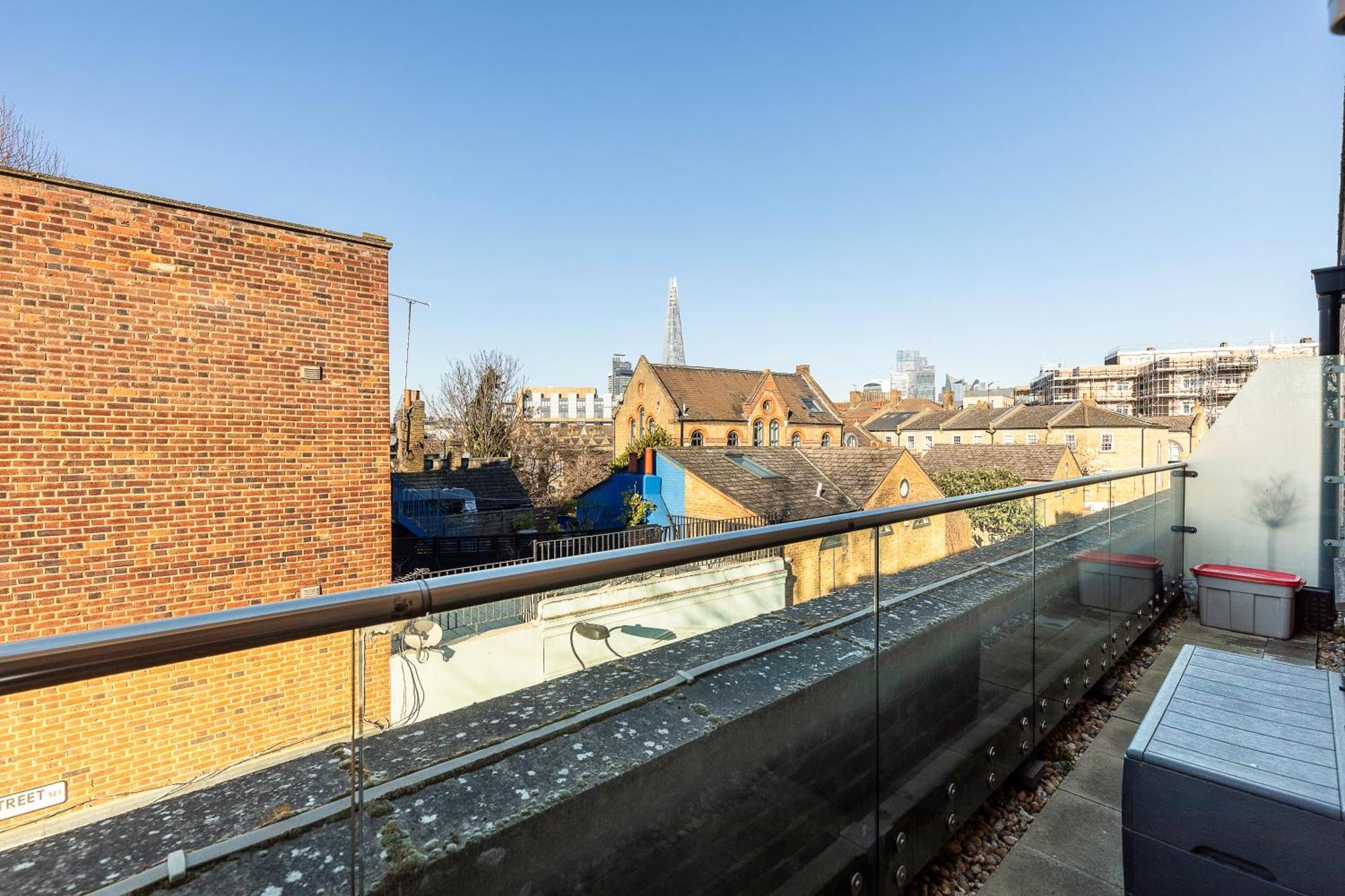 Apartment Bermondsey Bliss Views Comfort And Access!