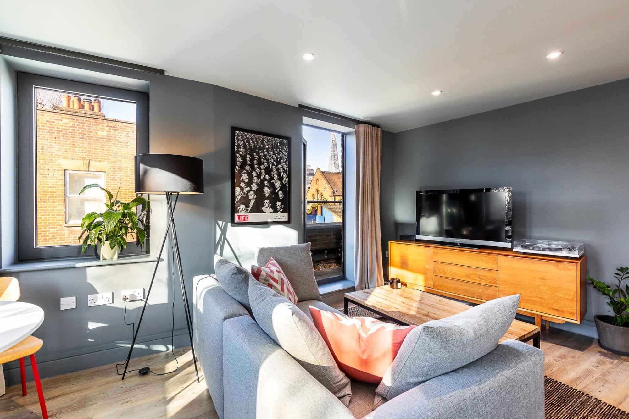 Apartment Bermondsey Bliss Views Comfort And Access! *