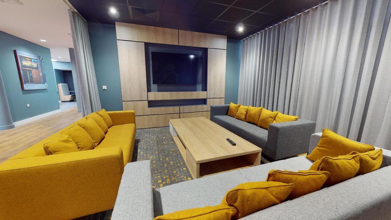Student Only Private Ensuite At Will Wyatt Court Londen