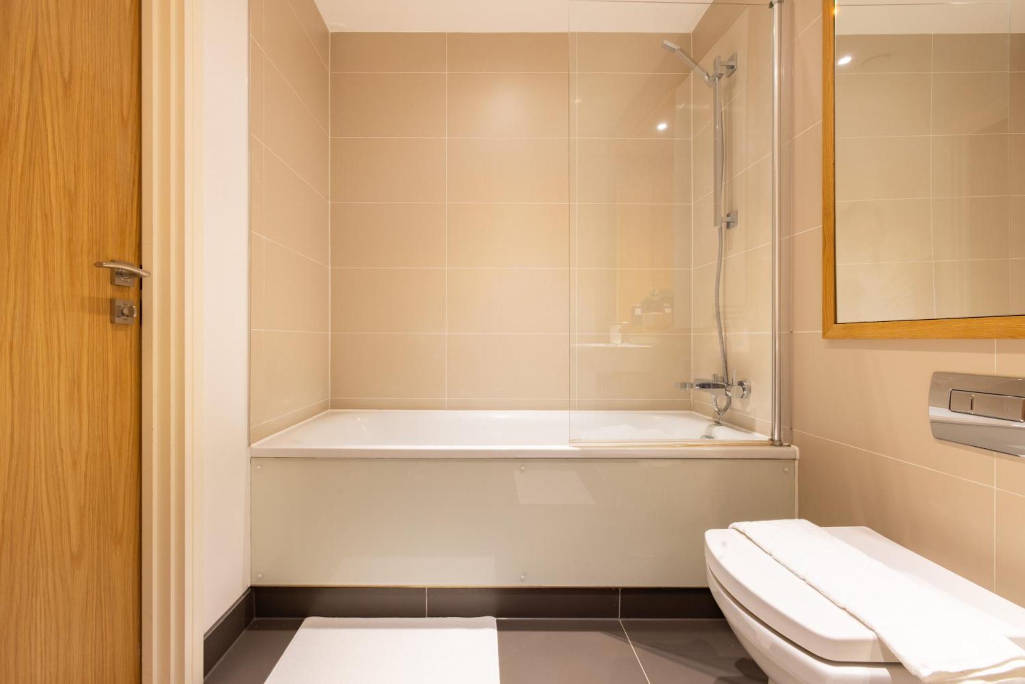 The Greenwich Collection Apartment *