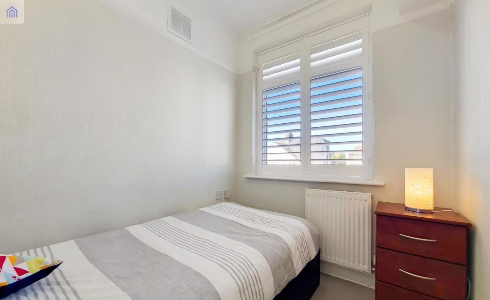 Hostal Eejs Charming 3 Bed - With Large Garden Londres