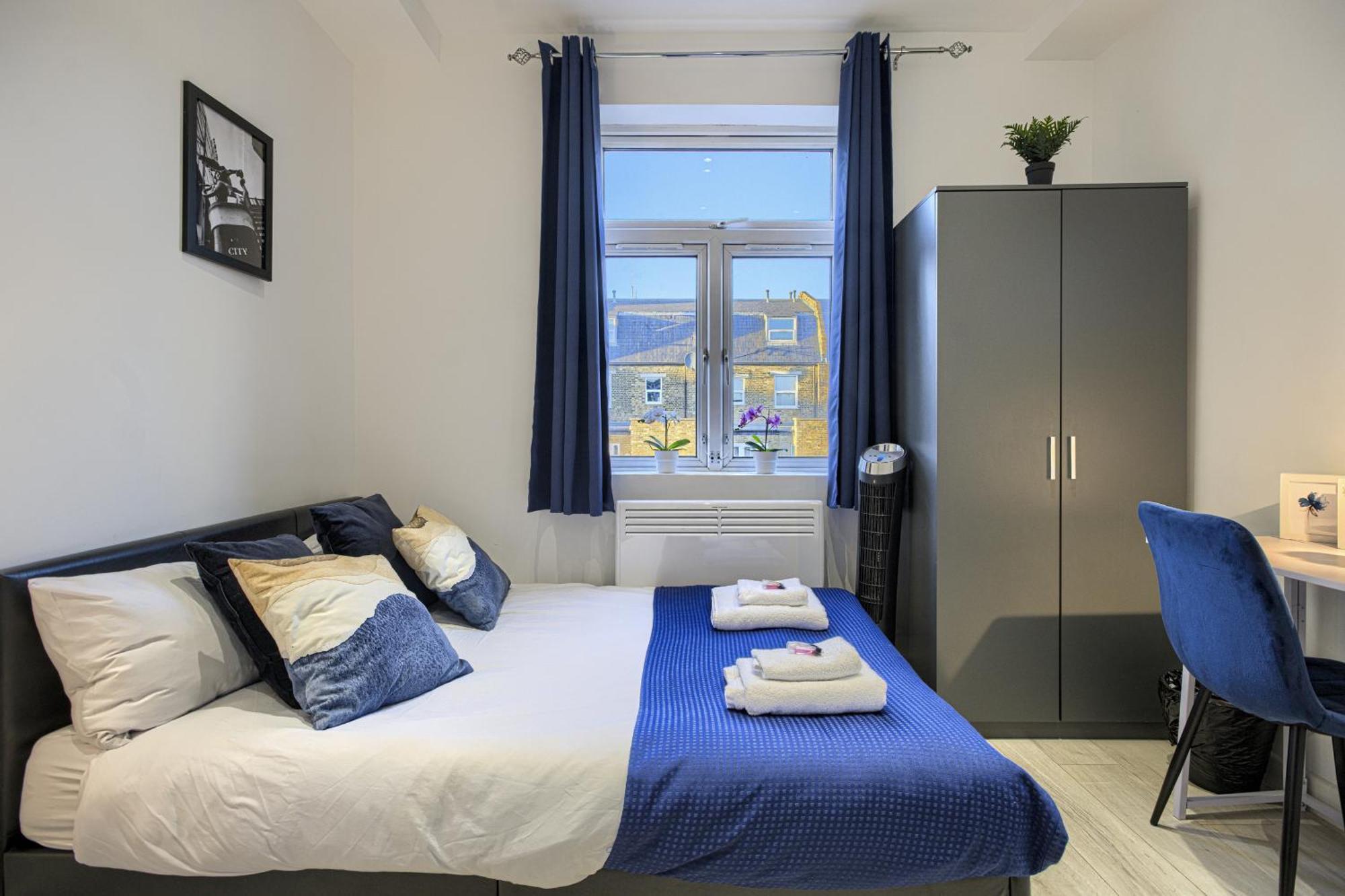 The Finsbury Deluxe Londres