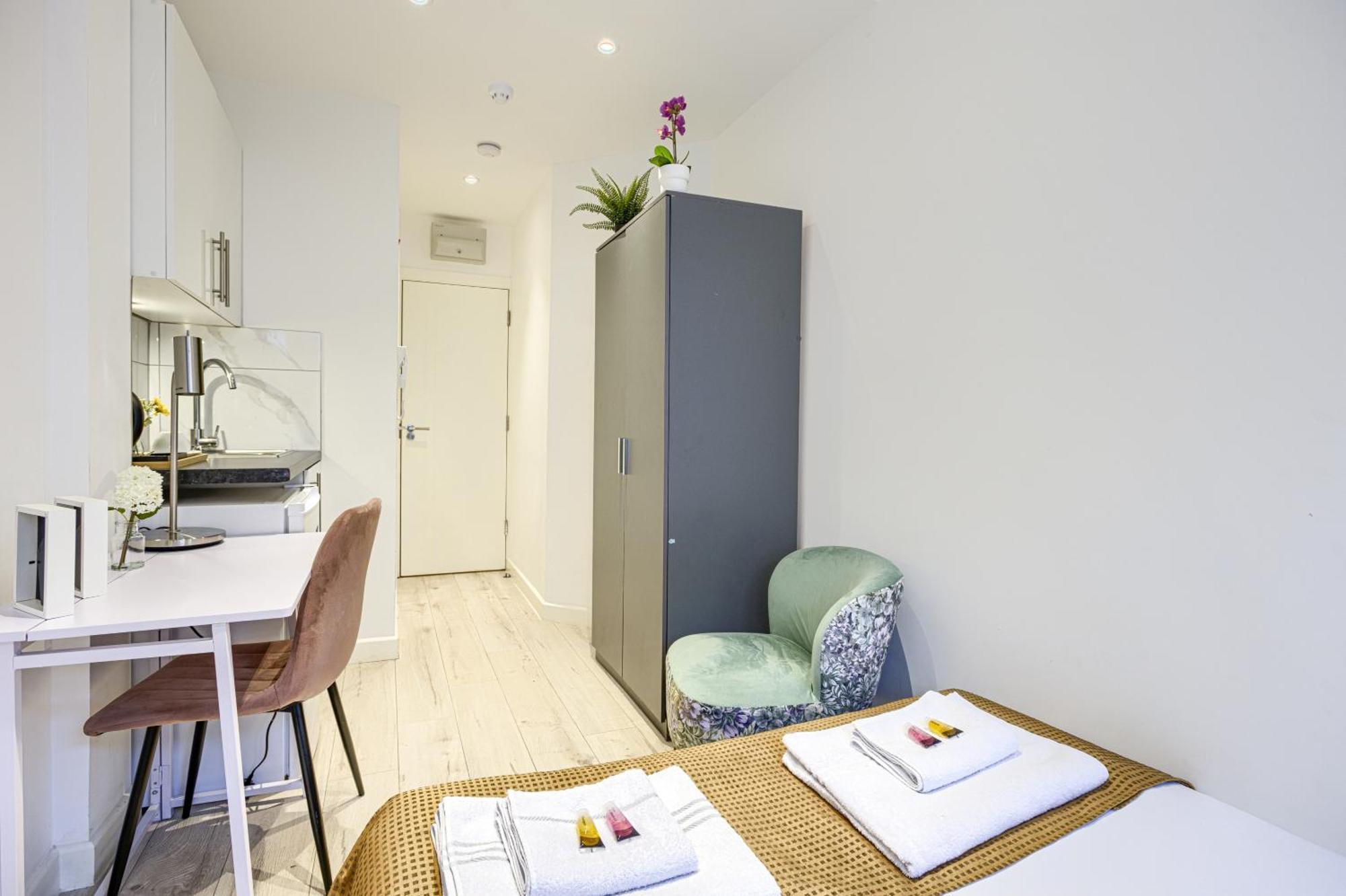 The Finsbury Deluxe Londres