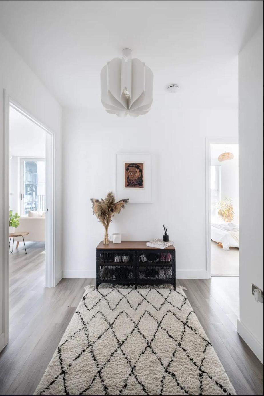 Scandi Style Flat In With Private Terrace Apartment *