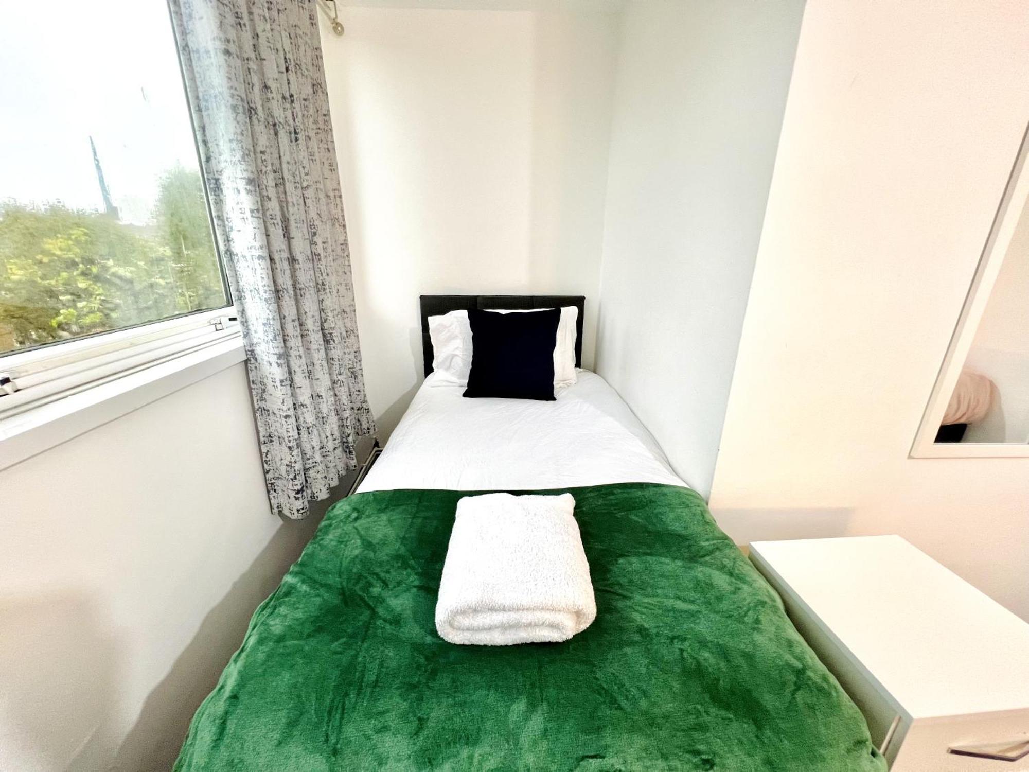 Paddington 3 Bedroom Apartment London