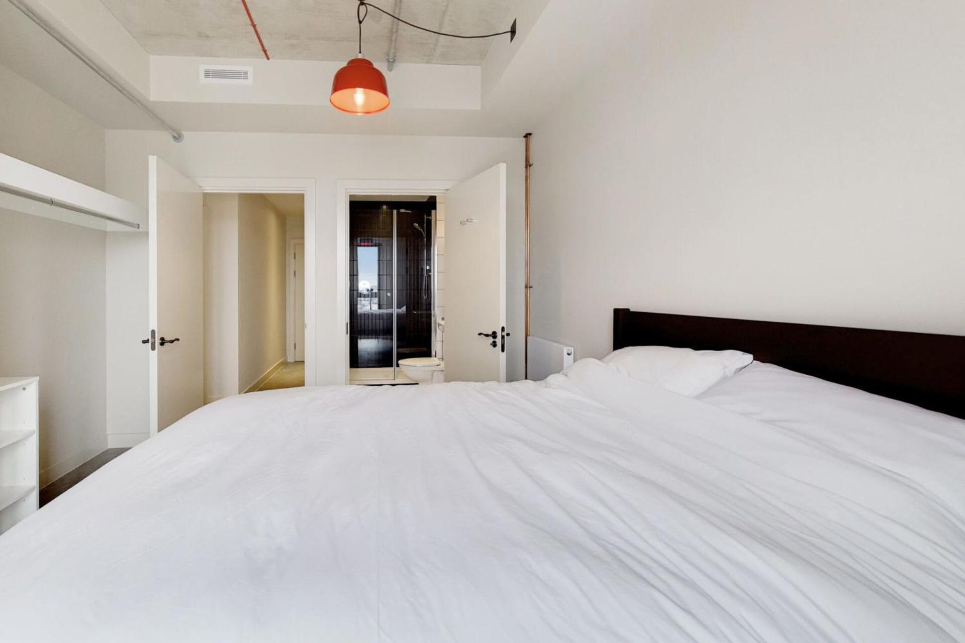 Apartment Home-like Comfort At The Robinson In