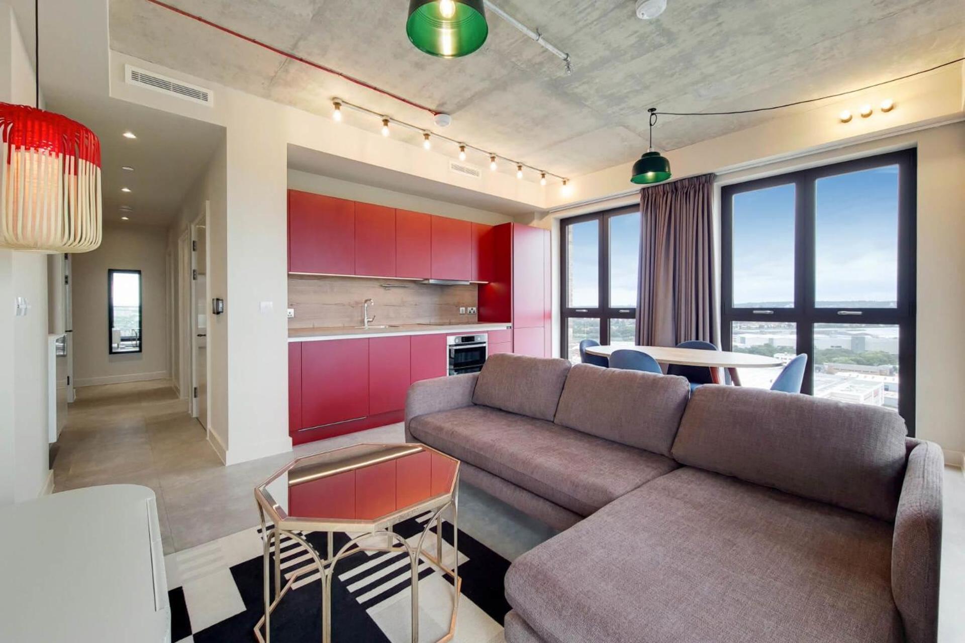 Apartment Home-like Comfort At The Robinson In *