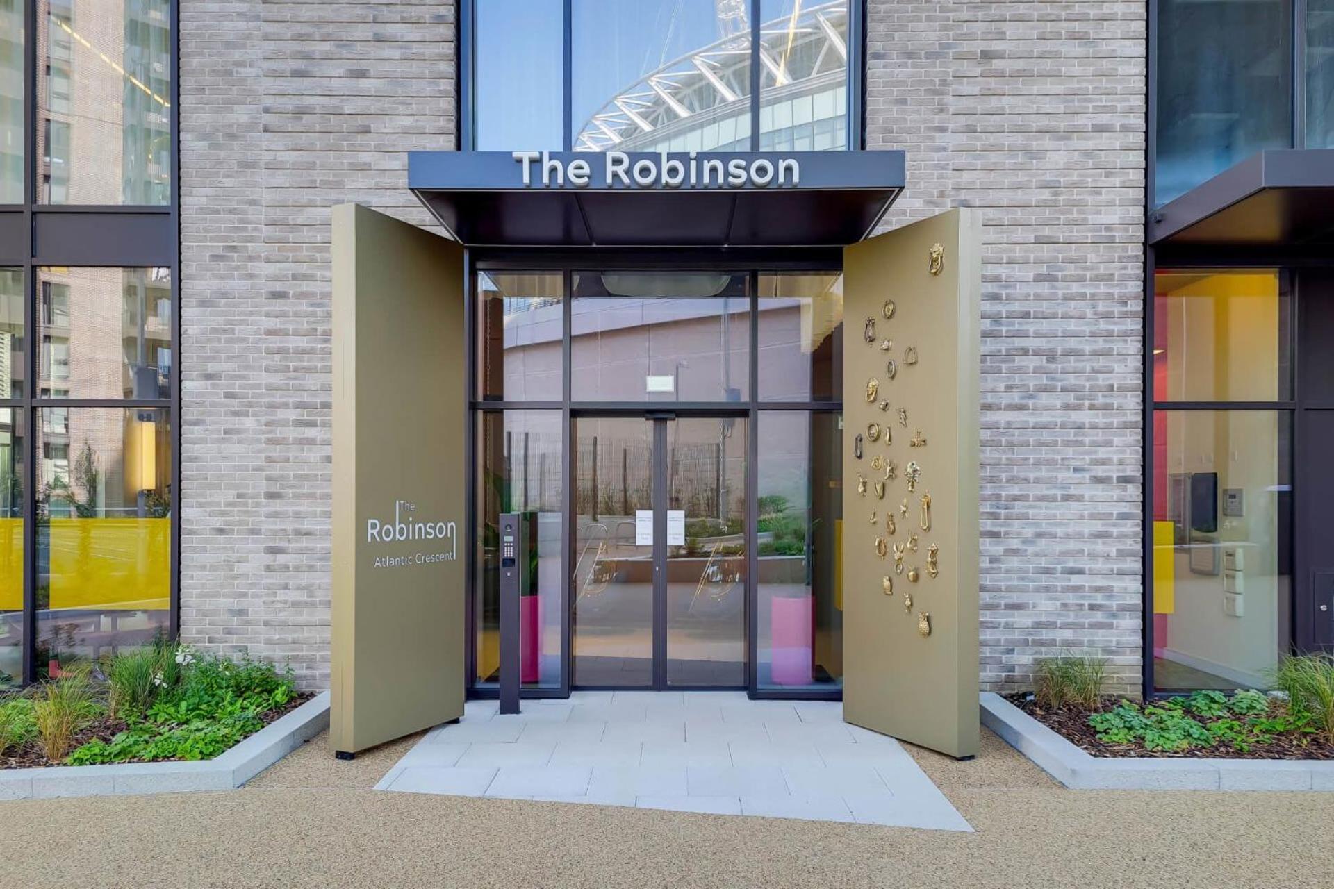 Home-like Comfort At The Robinson In Apartment