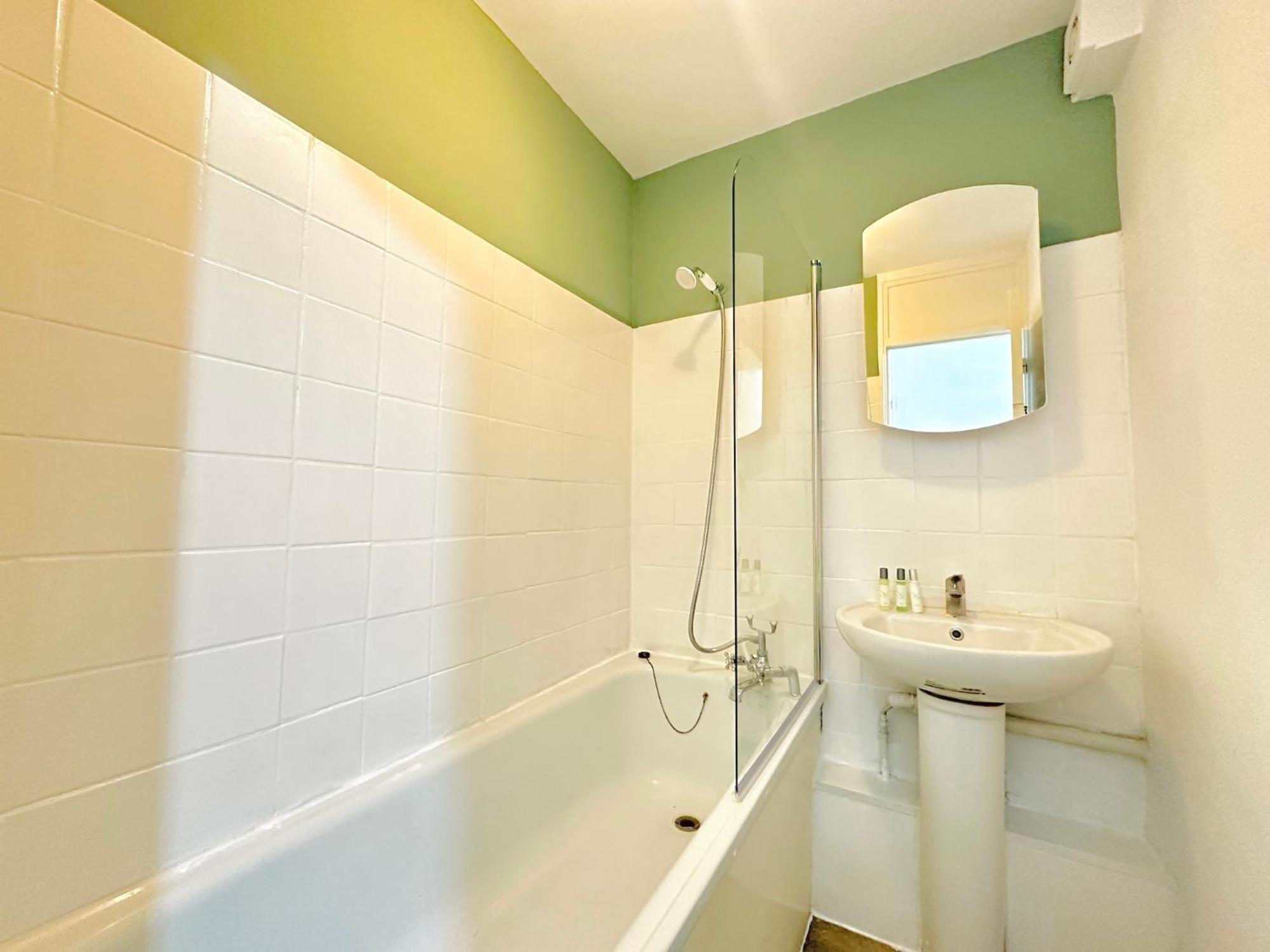 Paddington 3 Bedroom