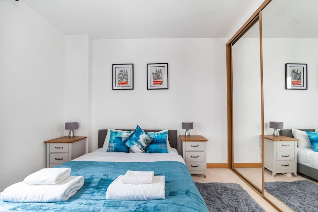 Apartment Modern 1-bed With Panoramic View In