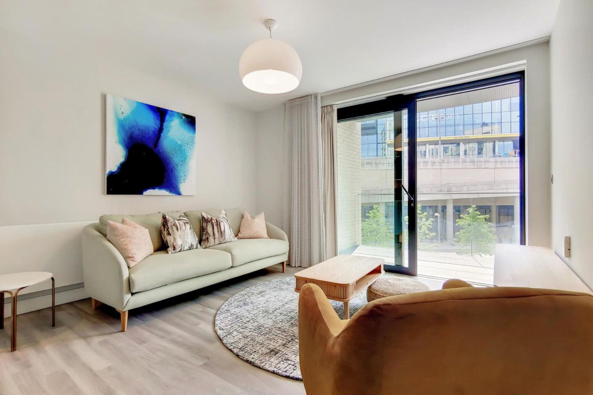 Chic And Comfortable In Appartement Londen