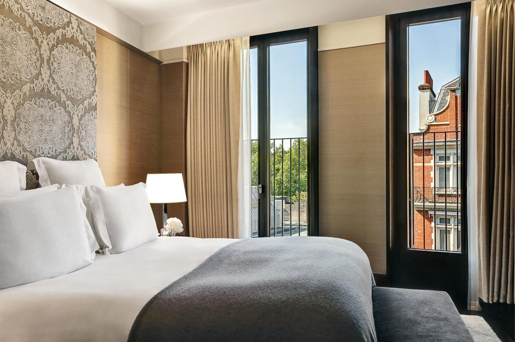 Bulgari Hotel, 5*