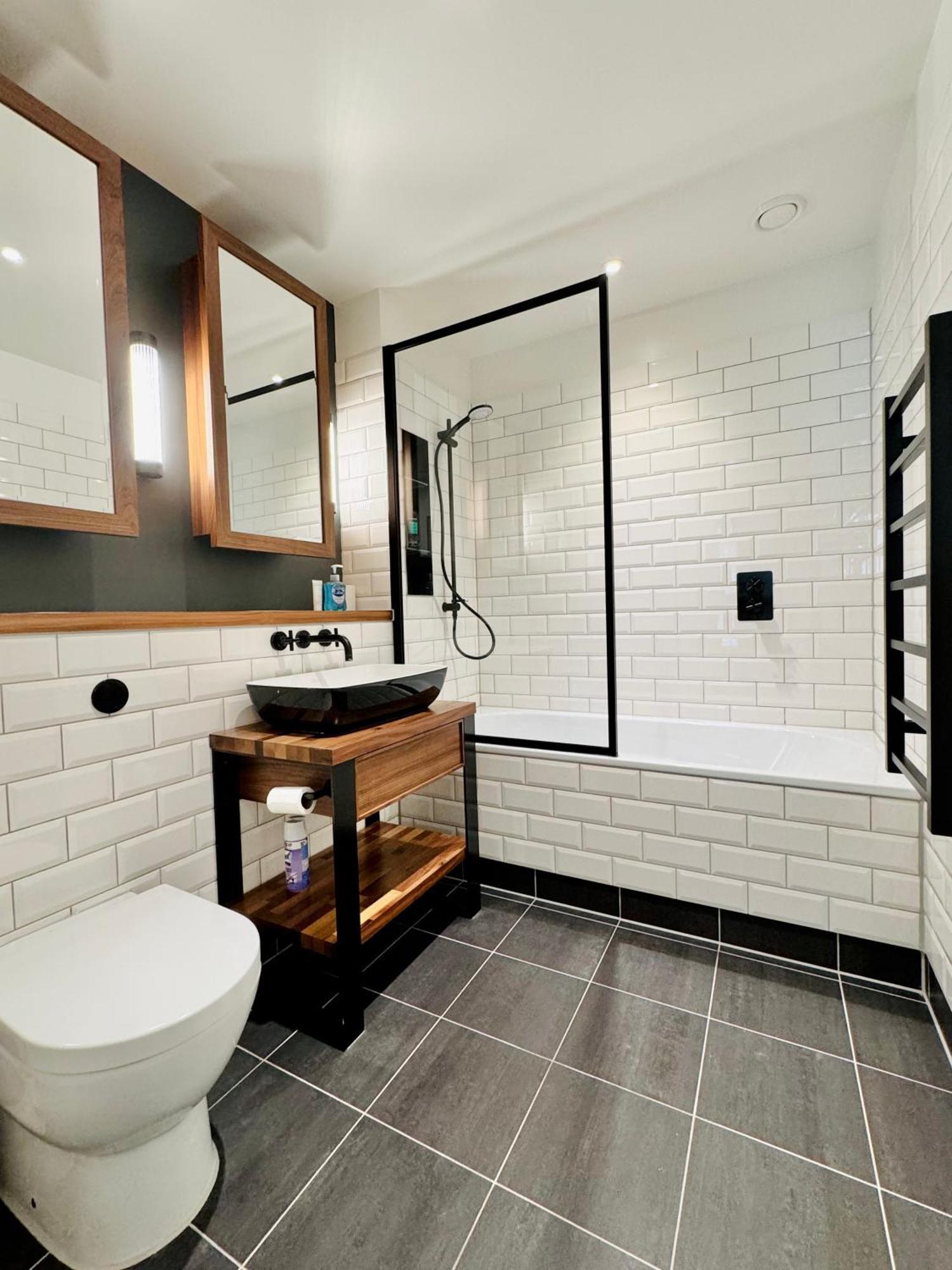 A Luxury Flat Near Tower Bridge * London