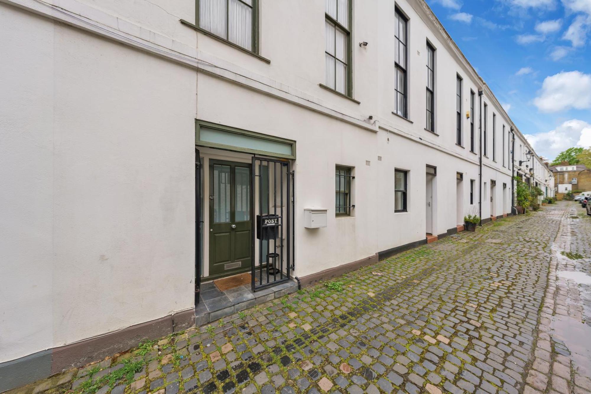 Mews House In Maida Hill With Free Parking Сasa de vacaciones Londres