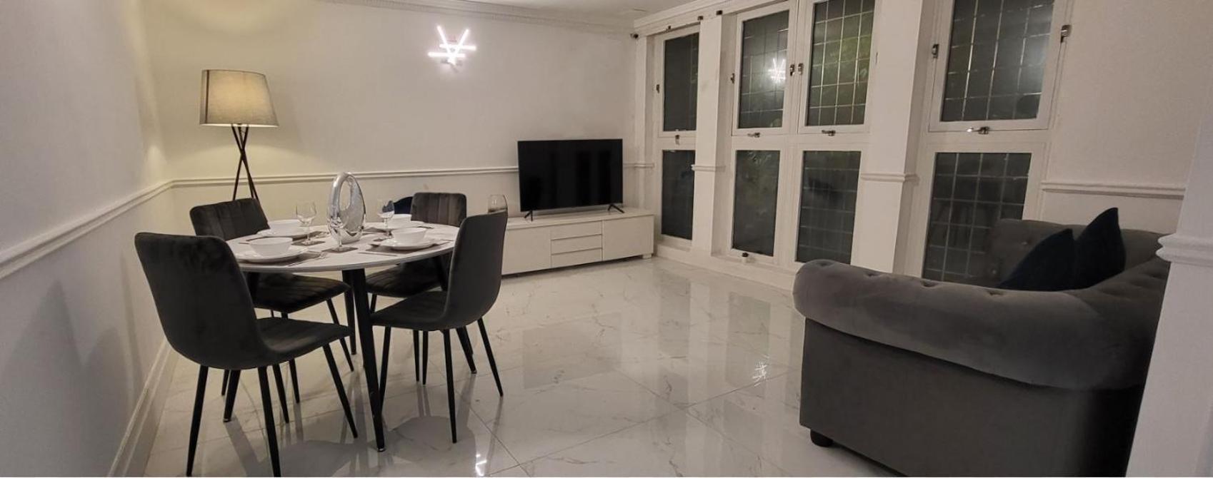 Stunning 2 Bedroom In Canary Wharf - Morland Londen