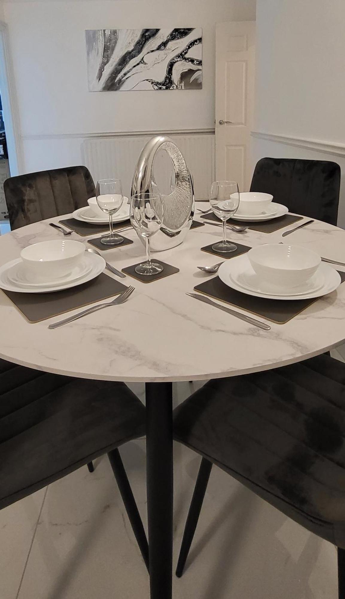 Stunning 2 Bedroom In Canary Wharf - Morland Londen