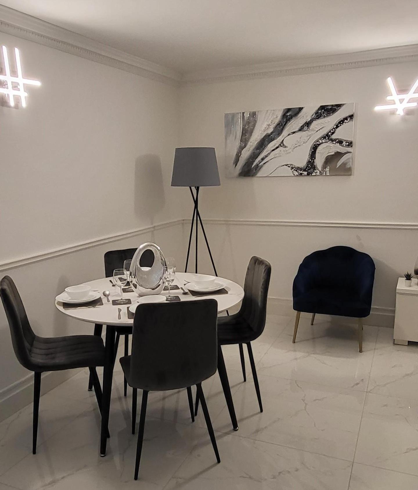 Stunning 2 Bedroom In Canary Wharf - Morland Londen