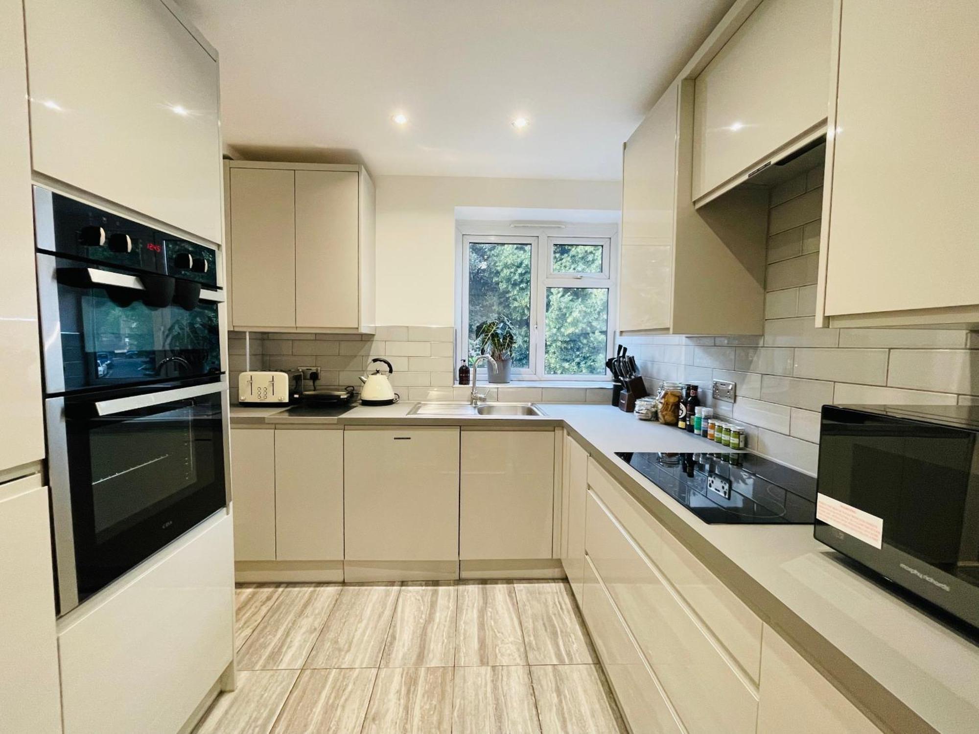 Greenwich By Sleepy Apartment London