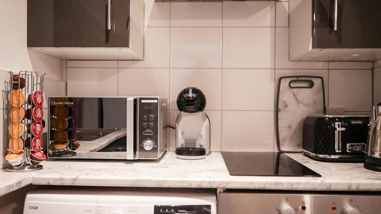 1 Bedroom Arch-view 2 By Icon Living Short Lets & Serviced With Free Parking *