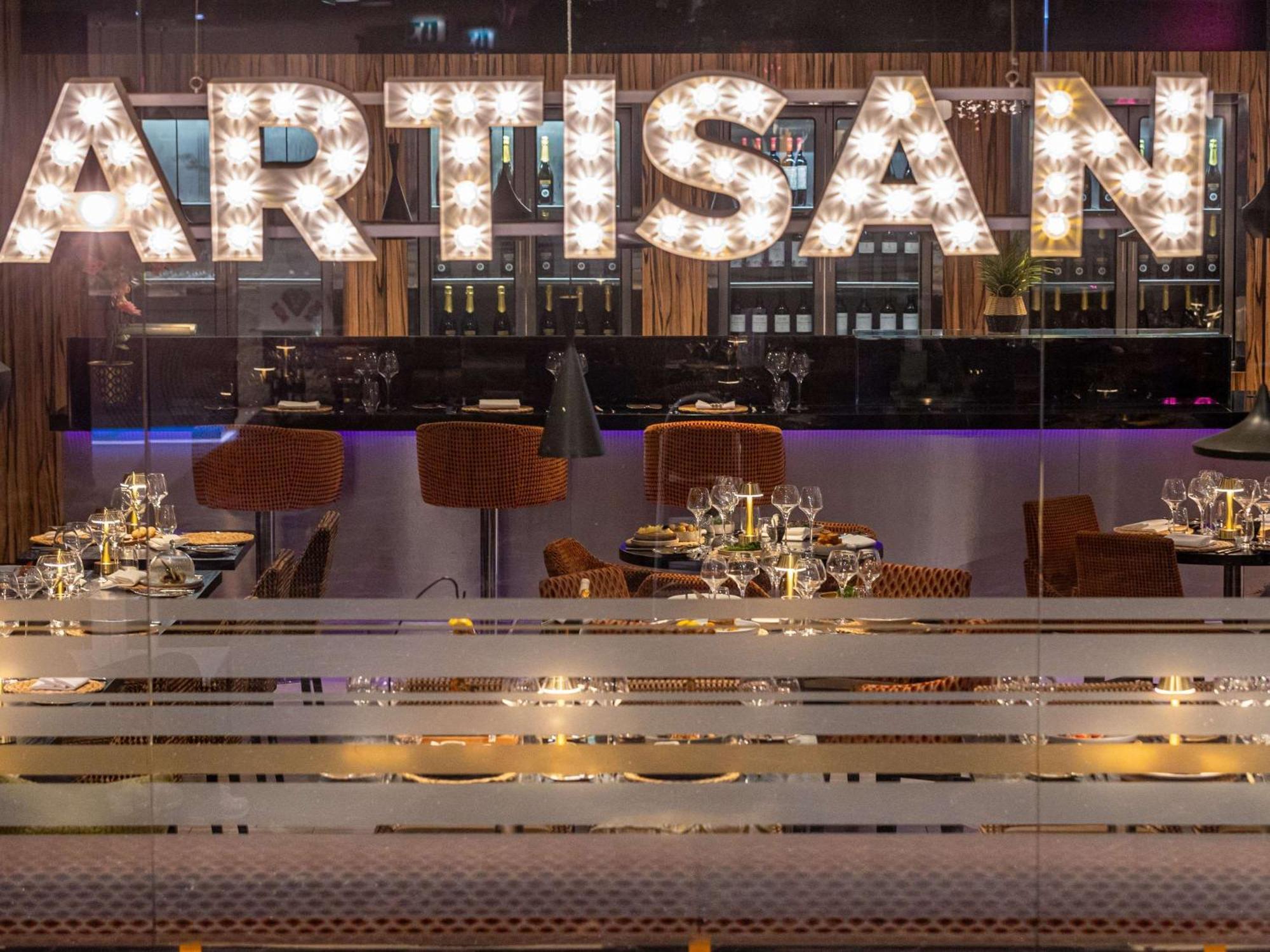 Hotel Novotel West 4*