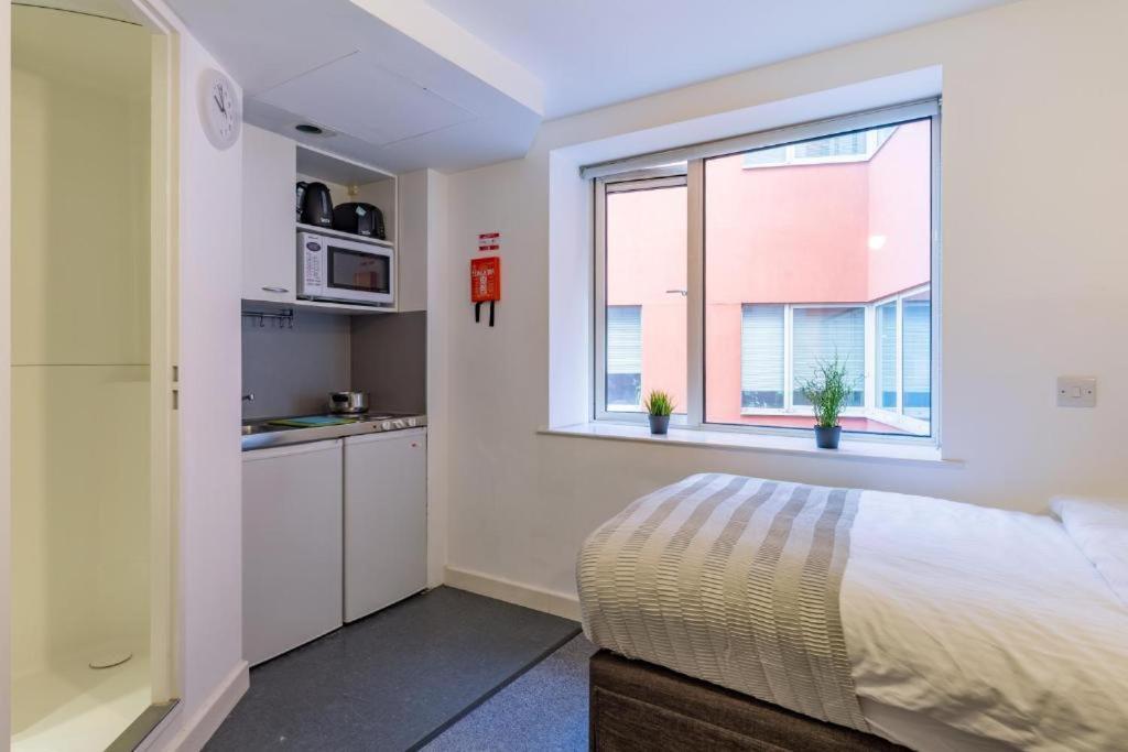 Apartment Herbal Hill Flats, Farringdon