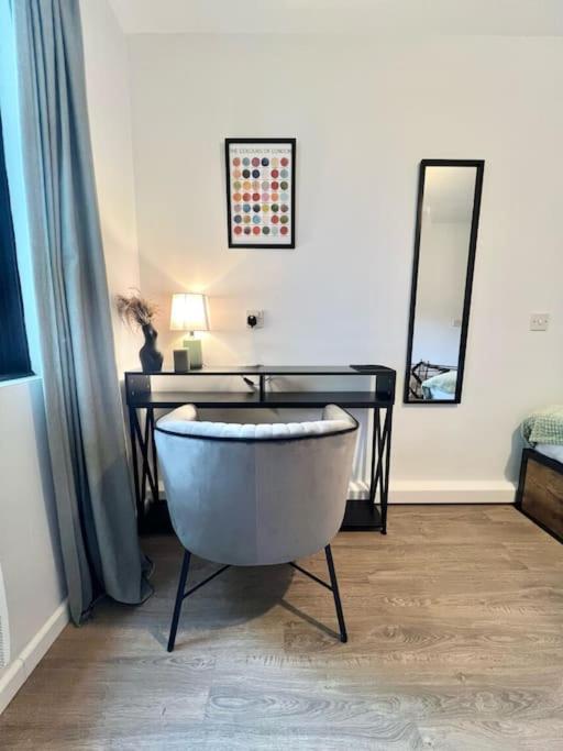Apartment Gorgeous Flat 10 Min Walk To Stadium Free Parking *