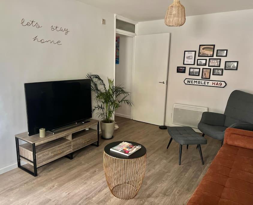 Apartment Gorgeous Flat 10 Min Walk To Stadium Free Parking *