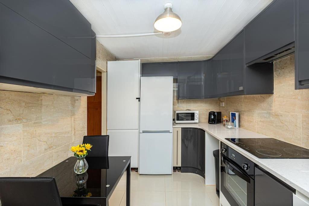 Ground Charming 3 Bedroom Flat With Private Garden Appartement Londen