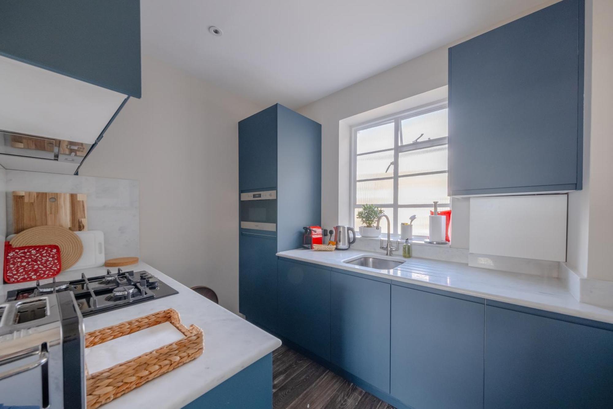 Beautifully Decorated 1bd Oasis - Earl's Court! Apartment London