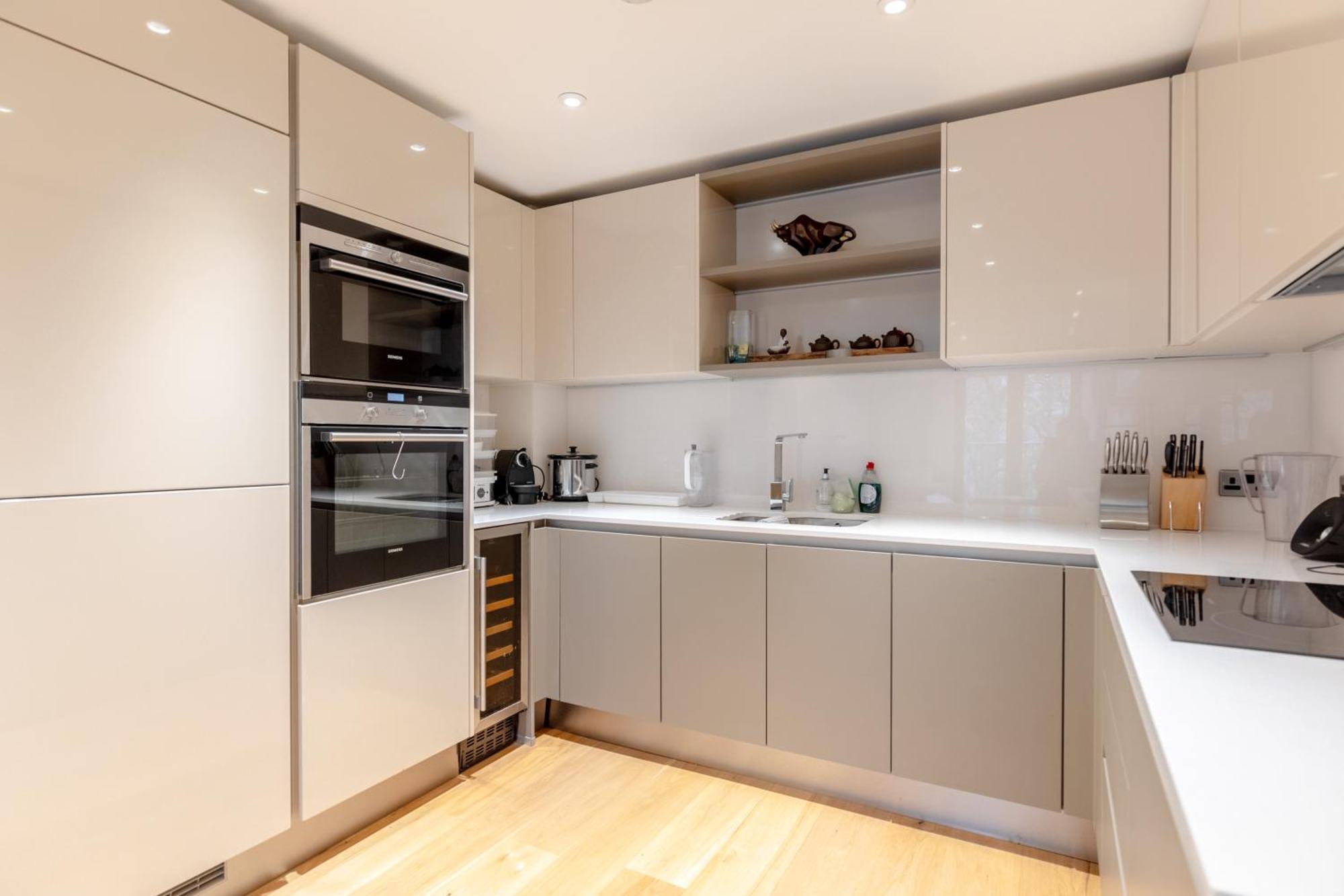 Stylish & Modern 1bd Flat - Chancery Lane! Apartment London