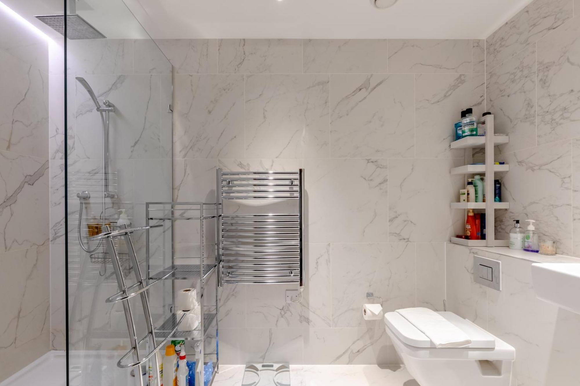 Stylish & Modern 1bd Flat - Chancery Lane! * London
