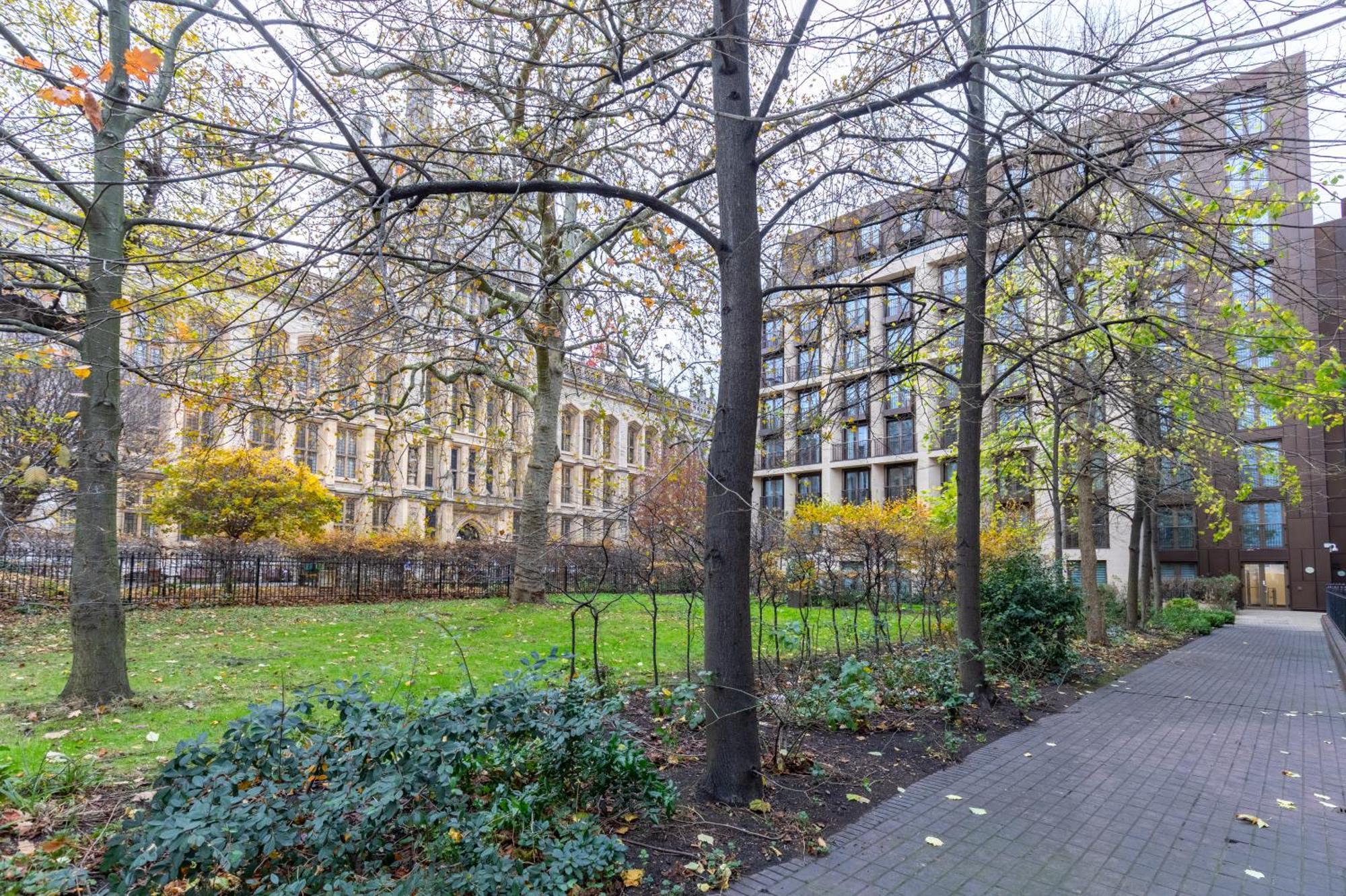 Stylish & Modern 1bd Flat - Chancery Lane! Apartment