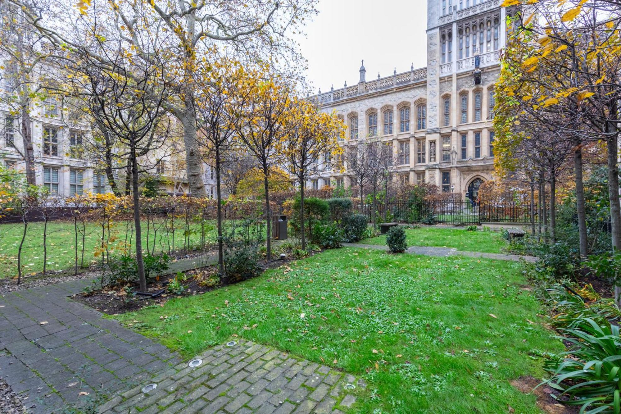 Stylish & Modern 1bd Flat - Chancery Lane! * London
