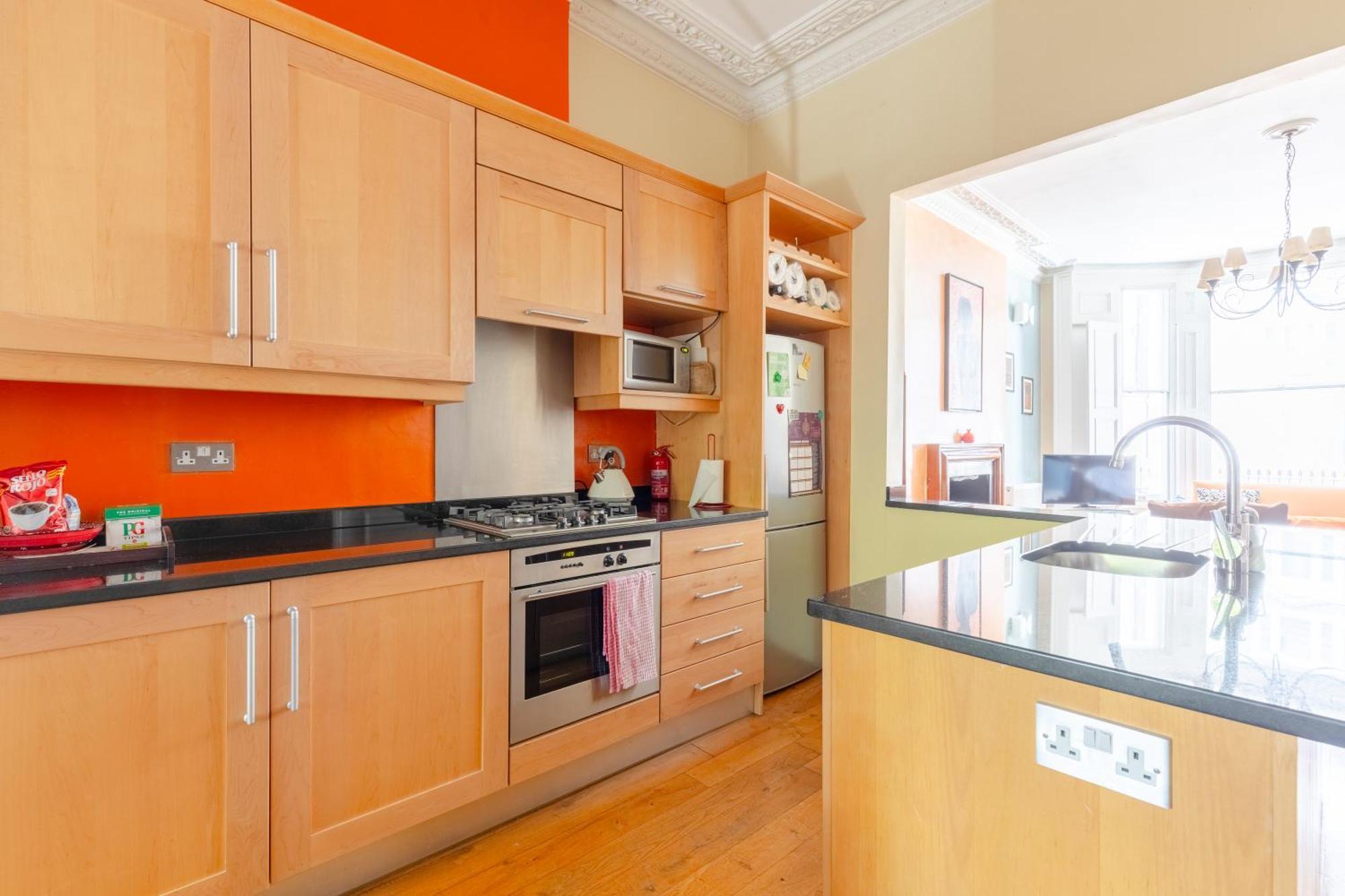 Inviting 1bd Hideaway Kensington Olympia! *