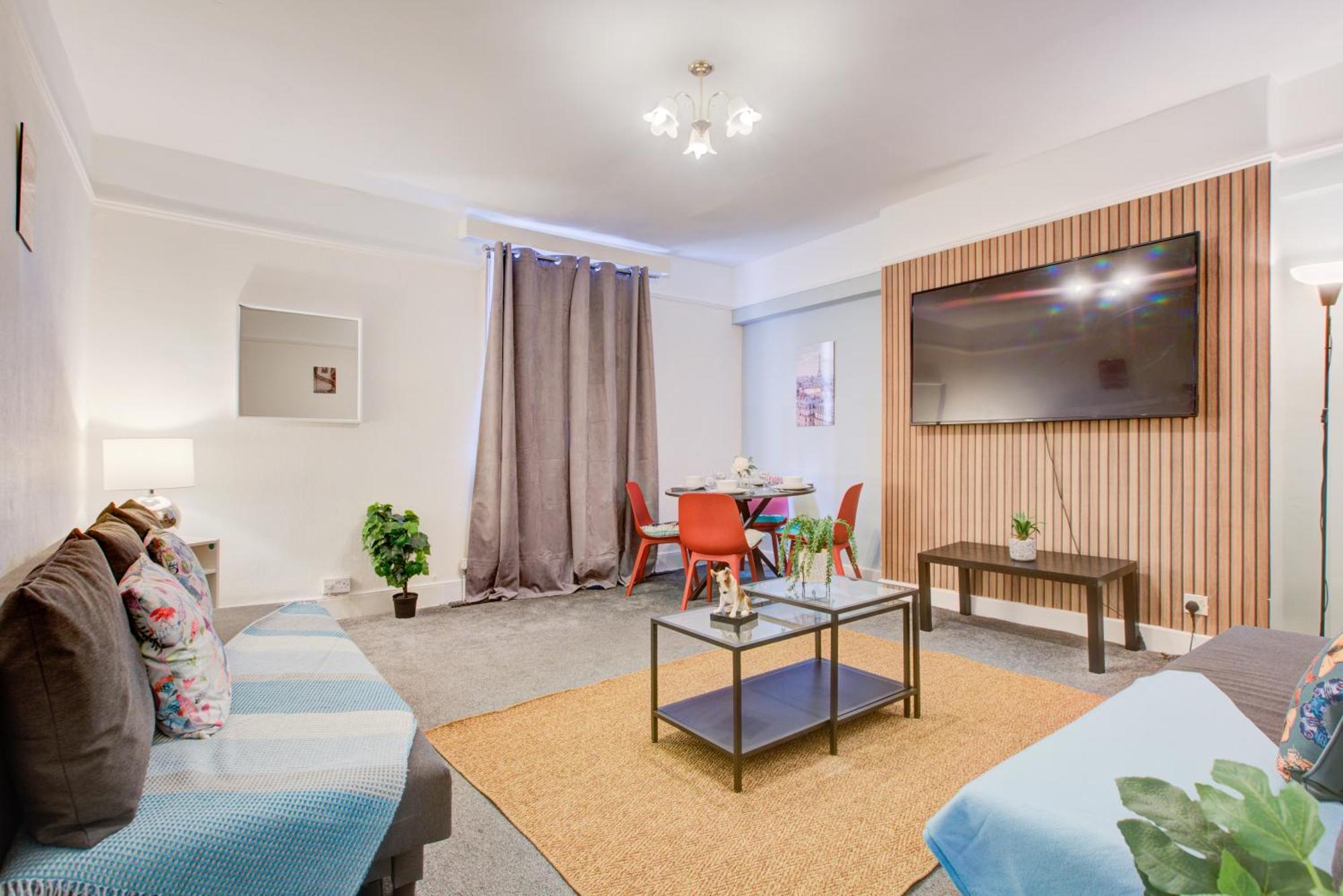2 Bedroom And Living Edgware Road, Central * London