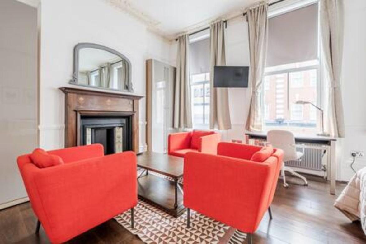Unbeatable Location In Camden-spacious Flat