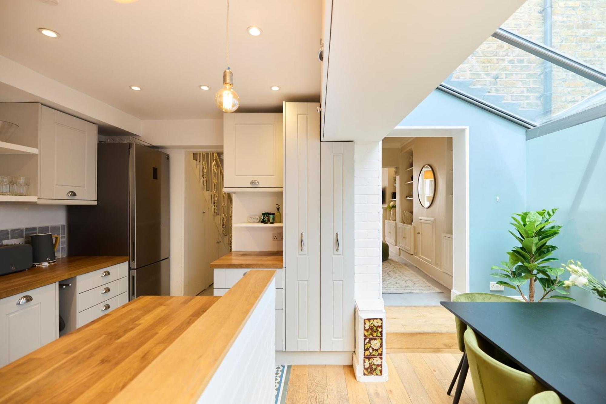 Apartment The Fulham Hideout - Modish 2bdr Flat With Patio *