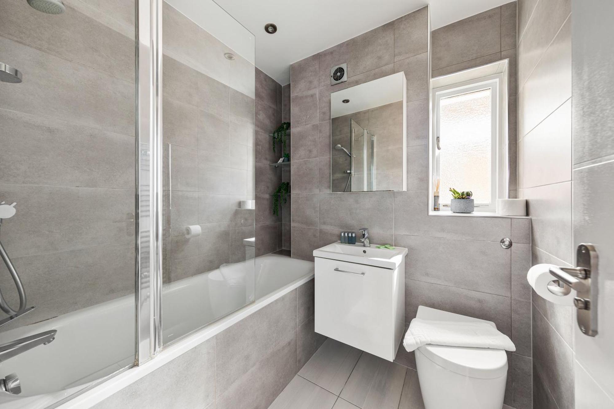 2bed1bath Modern Duplex Next To Queens Park Station Appartement