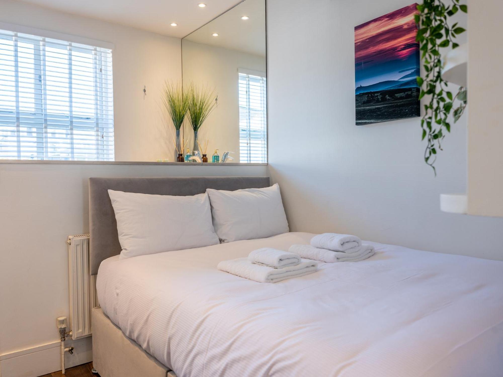 Pass The Keys - Hideaway In The Notting Hill Set Apartment London